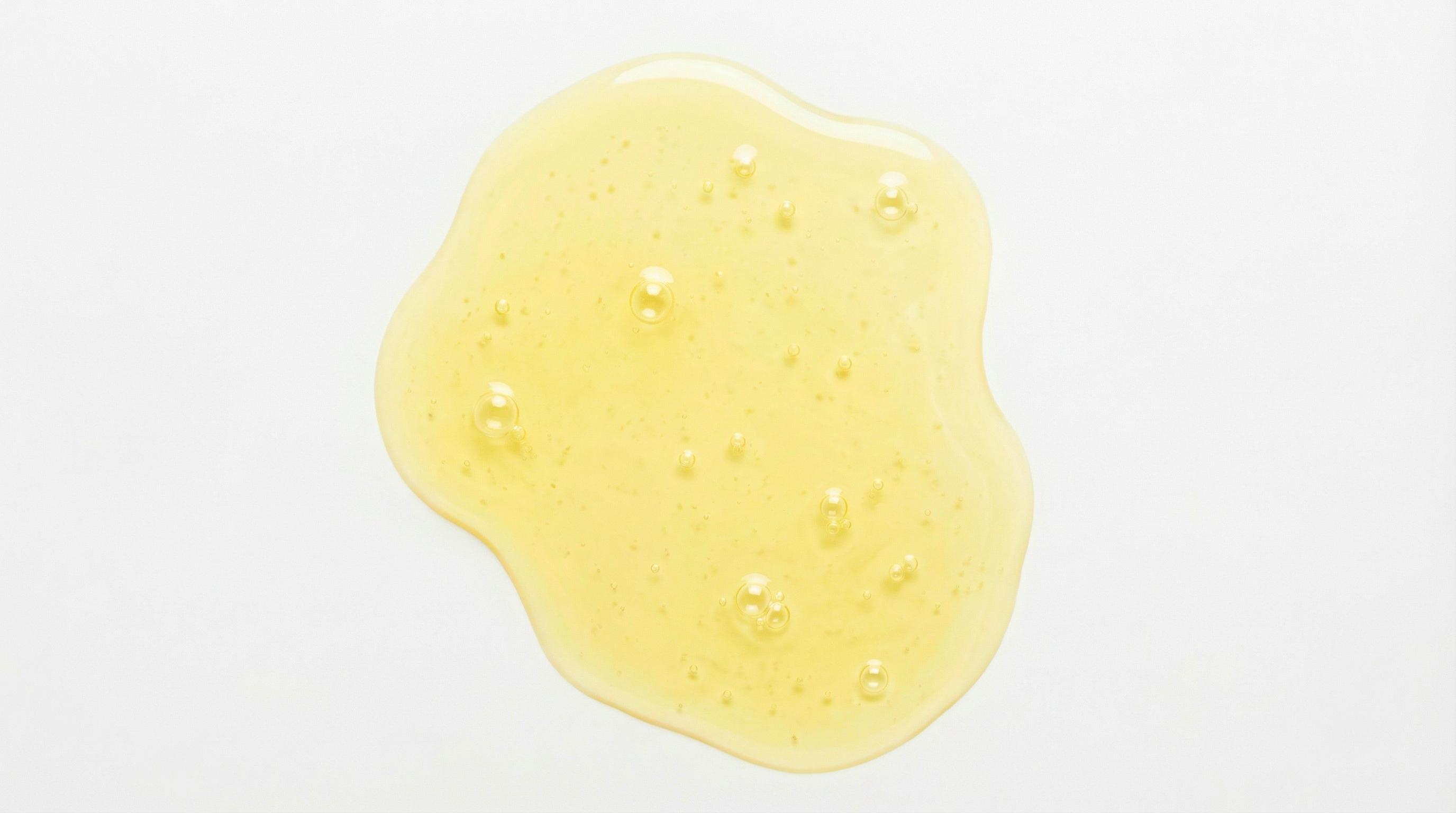 Niacinamide Explained: What It Does, How It Works, and Who Should Use It